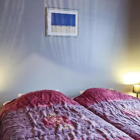 Three-bedroom In Sur