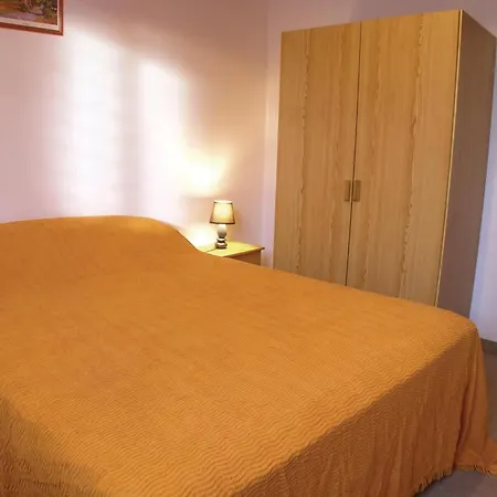 Vakantiehuis Three-bedroom In Sur *