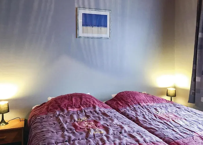 Three-bedroom In Sur